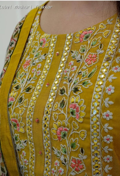 Beautiful Designer Heavy Reyon Rani Salwar Suit
