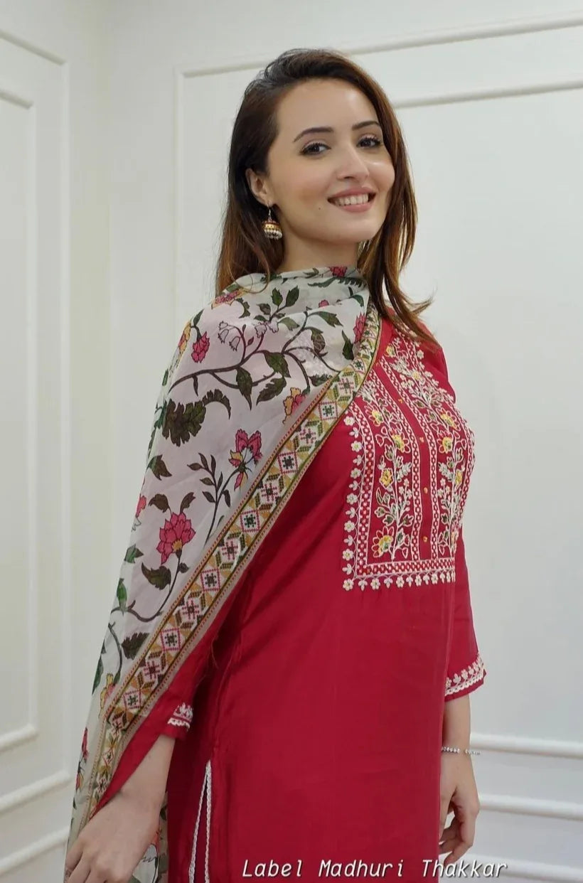 Beautiful Designer Heavy Reyon Rani Salwar Suit