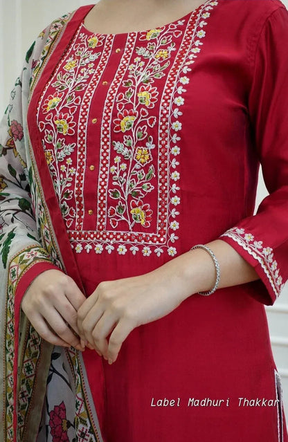 Beautiful Designer Heavy Reyon Rani Salwar Suit