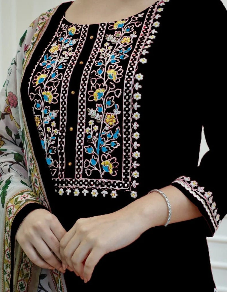 Beautiful Designer Heavy Reyon Rani Salwar Suit