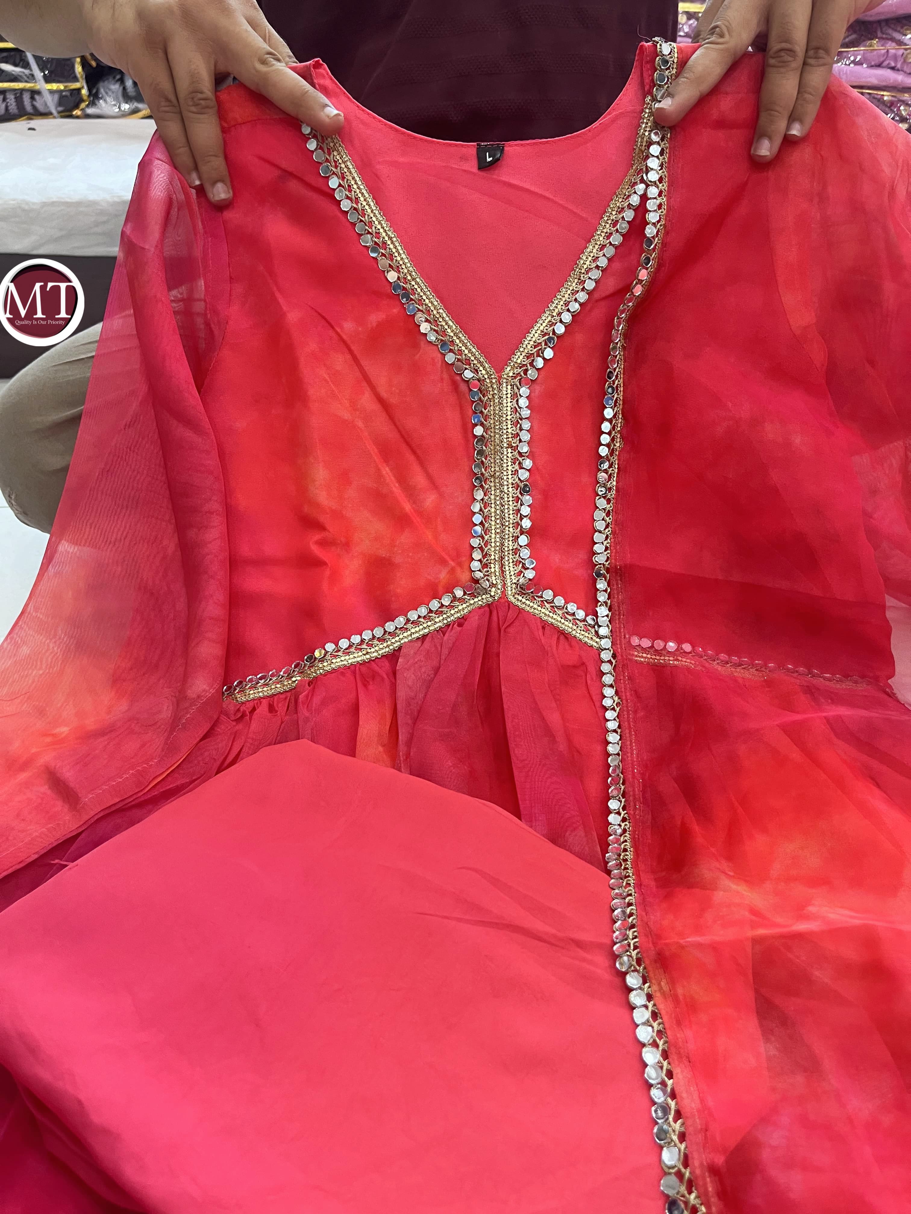 Beautiful Designer Heavy Organza Salwar Suit