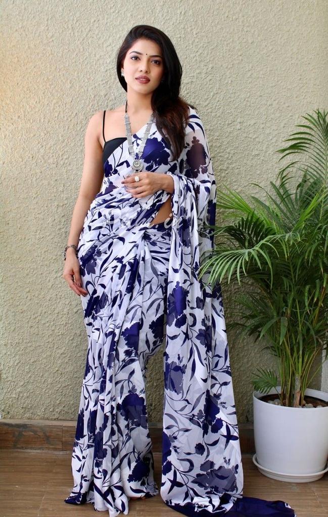Beautiful Designer Party Wear Pure Georgette Saree