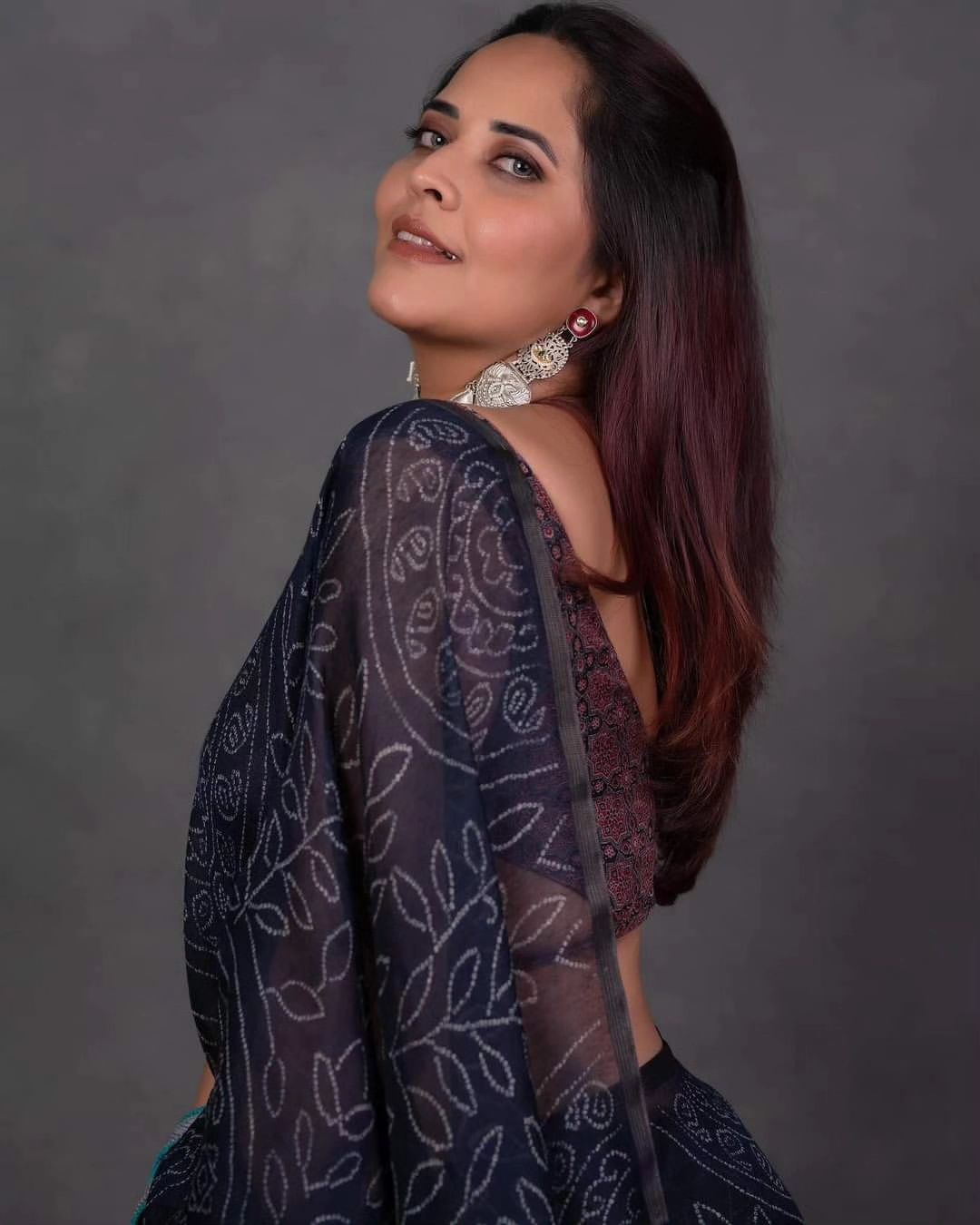 Beautiful Designer Party Wear Linen Cotton Silk Saree