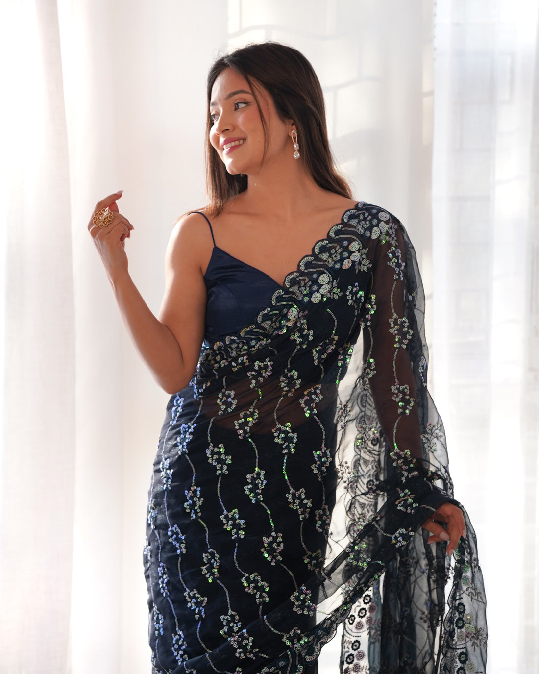 Beautiful Designer Simmar Bluminge Milky Tree Saree