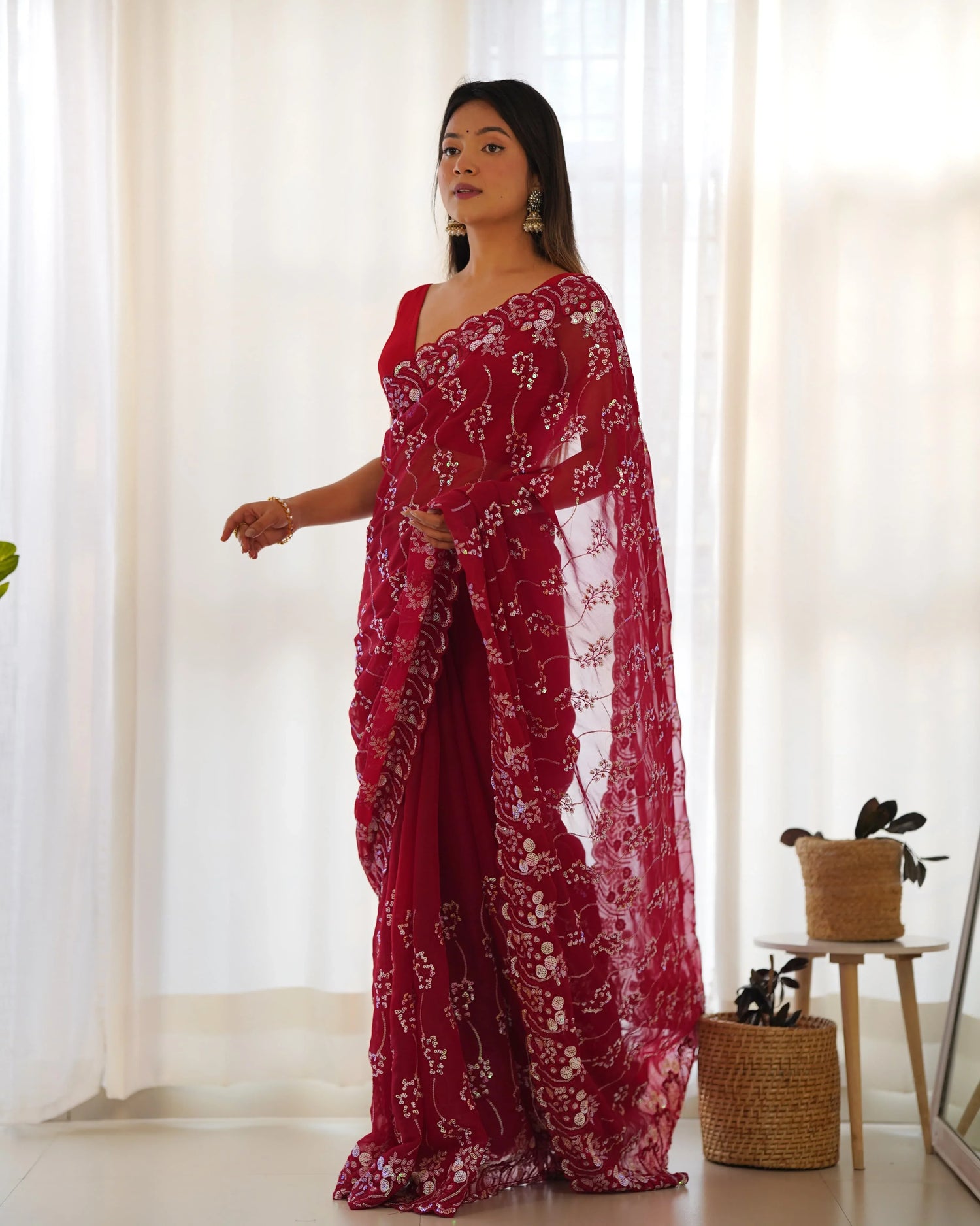 Beautiful Designer Simmar Bluminge Milky Tree Saree