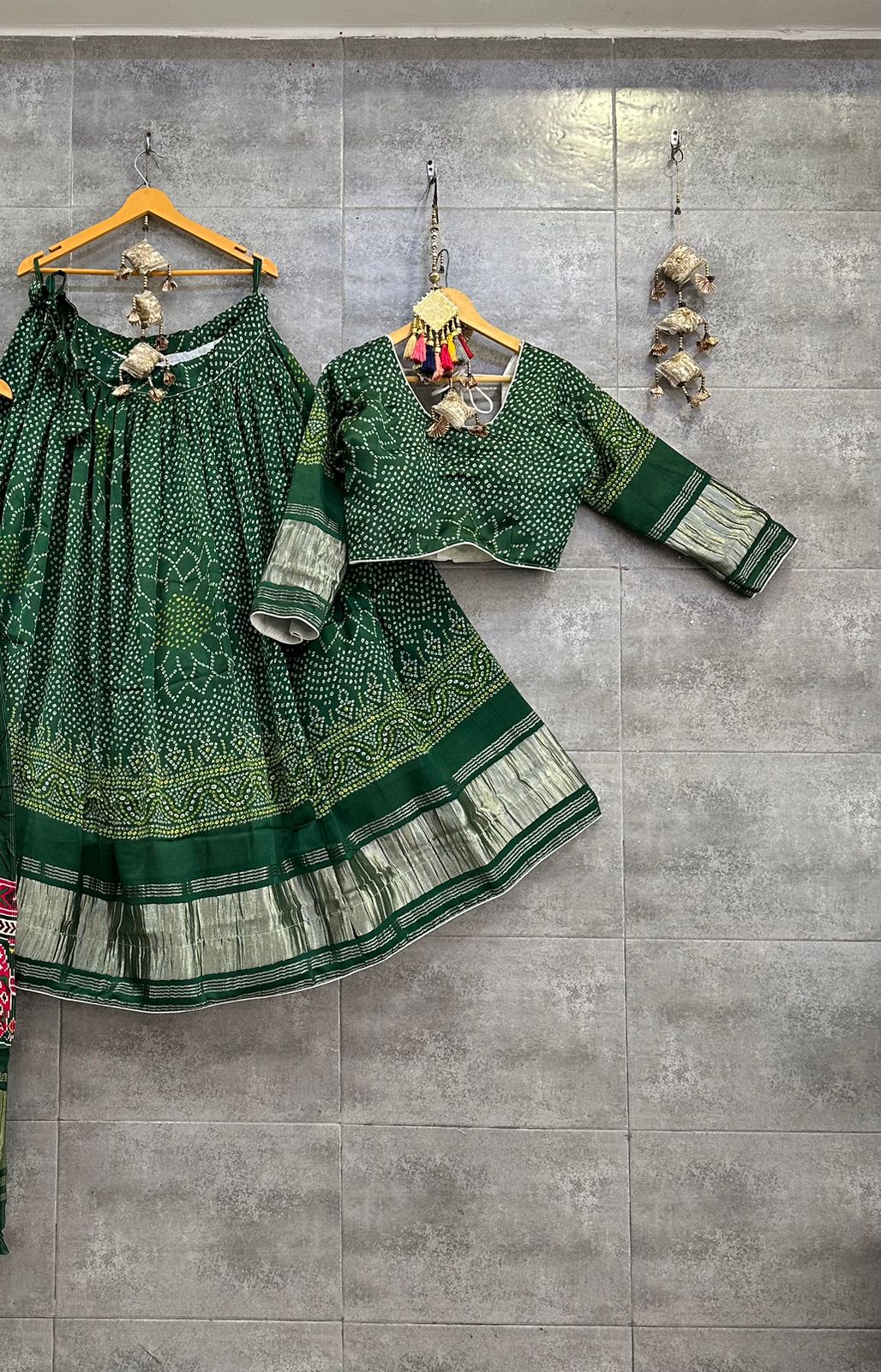 Beautiful Designer Pure Modal Dani Bandhej Digital Print Chaniya Choli