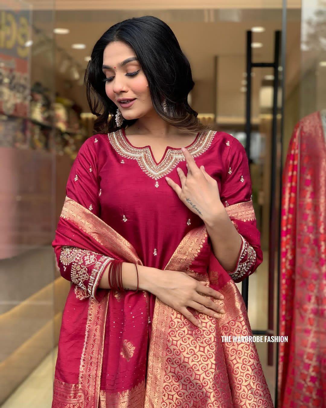 Beautiful Designer Party Wear Chanderi Silk Salwar Suit