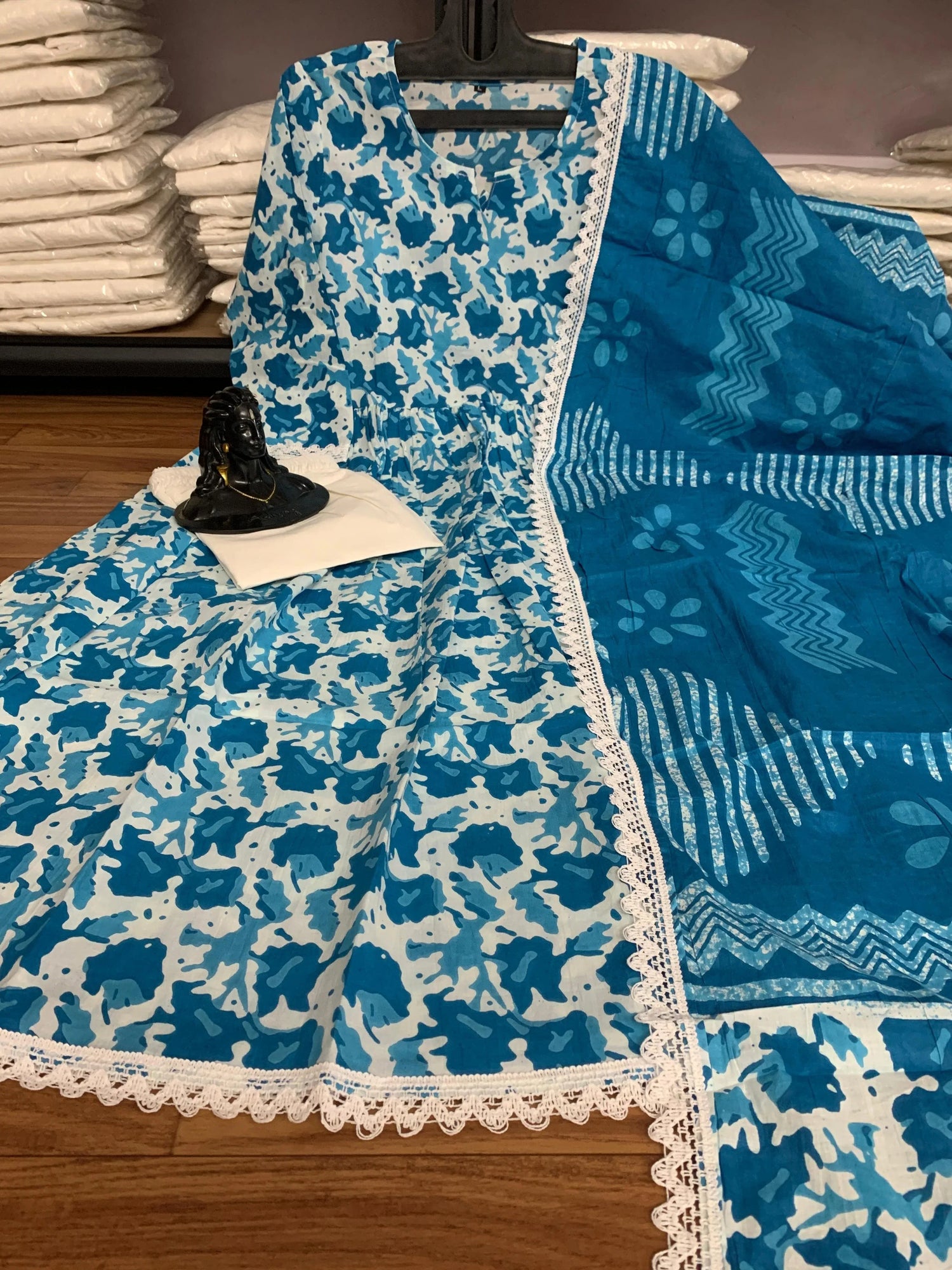 Beautiful Designer Party Wear Reyon Cotton Salwar Suit