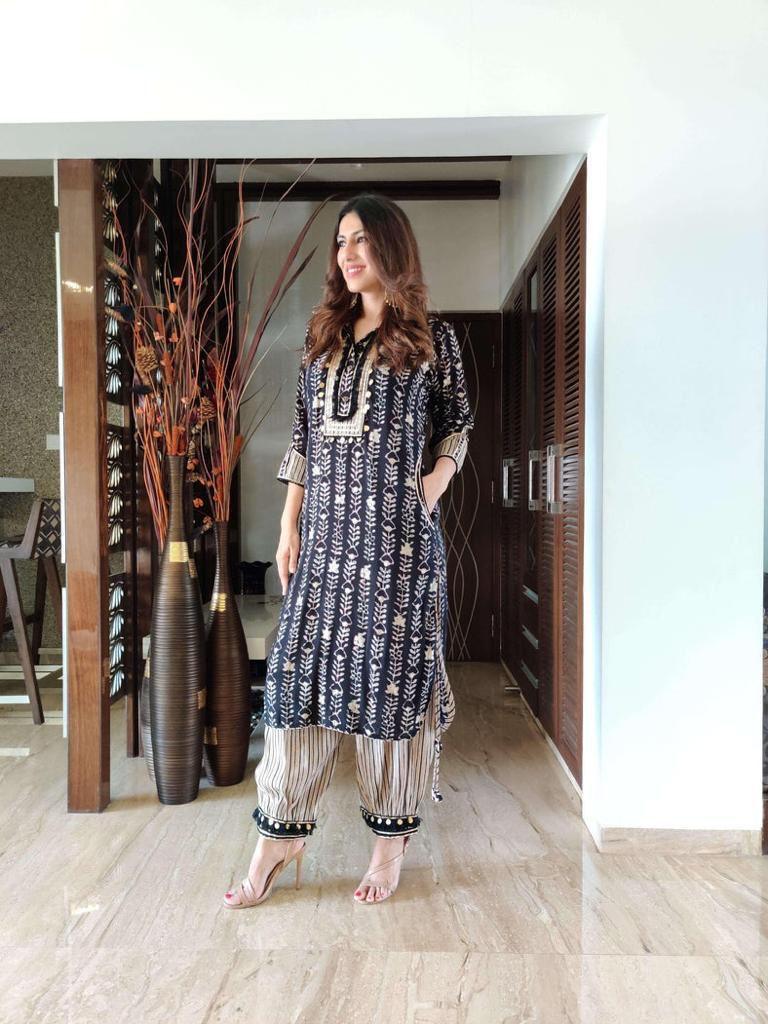 Beautiful Designer Party Wear Reyon Cotton Salwar Suit