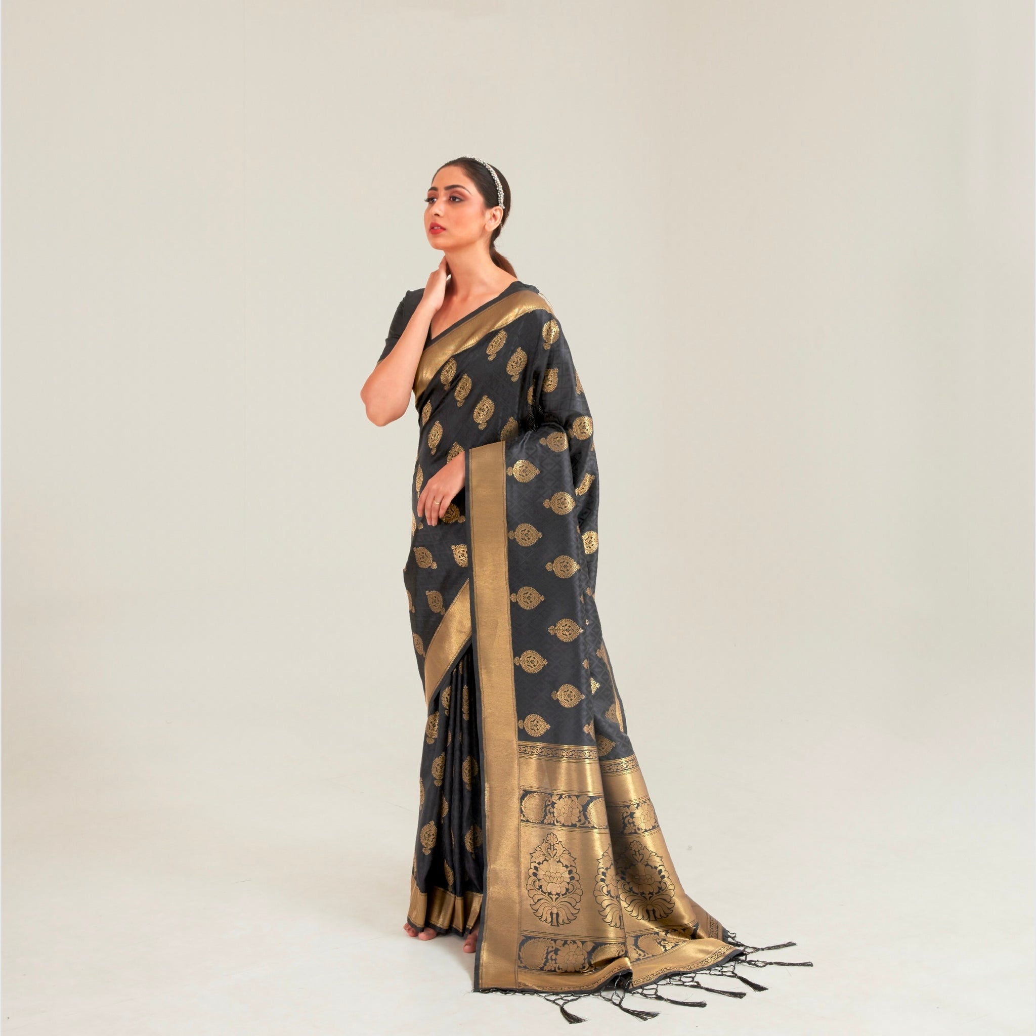 Designer Occasion Wear Kanyaa Silk Saree