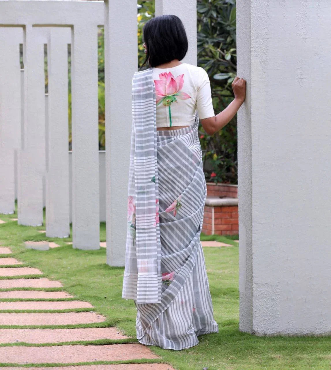 Beautiful Designer Party Wear Original Linen Saree