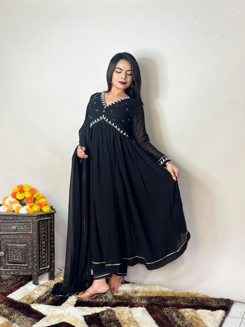 Beautiful Designer Party Wear Fox Georgette Gown