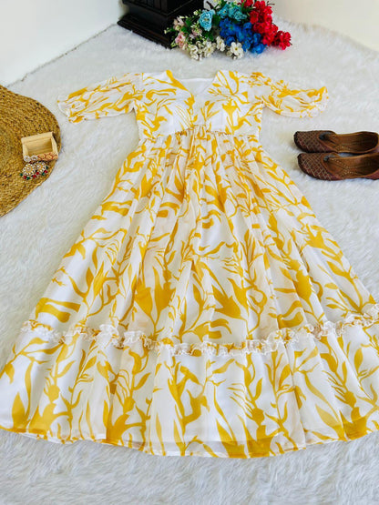 Beautiful Designer Party Wear Heavy Georgette Silk Gown