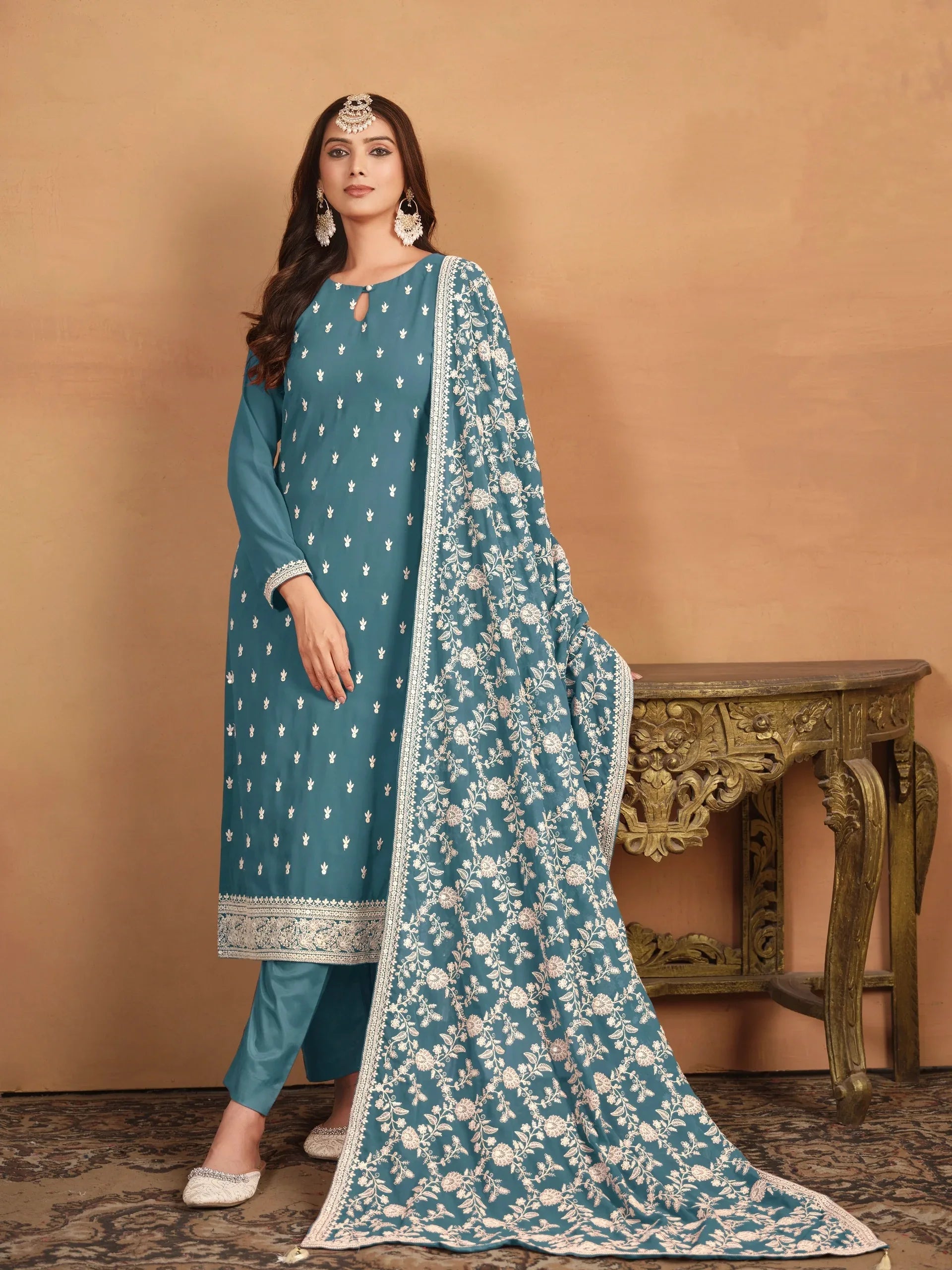 Designer Wedding Wear Latest Anarkali Style Salwar Suit