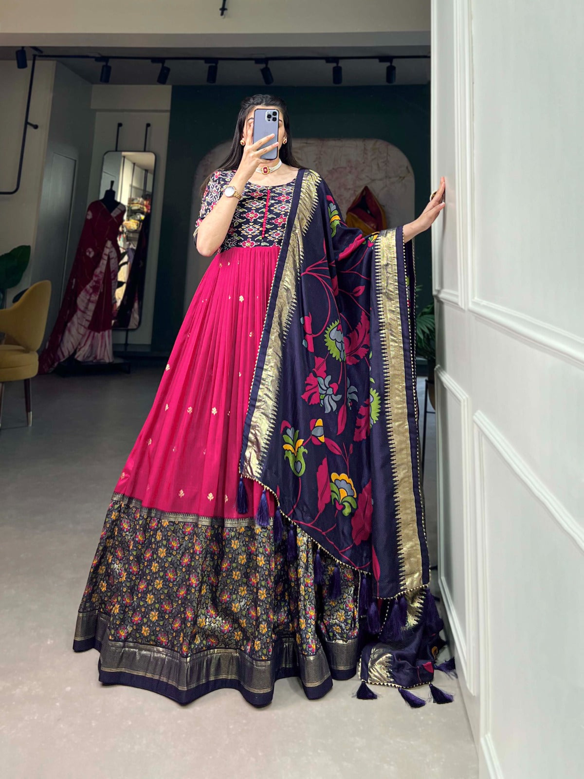 Beautiful Designer Tussar Silk Patola & Floral Print Gwon