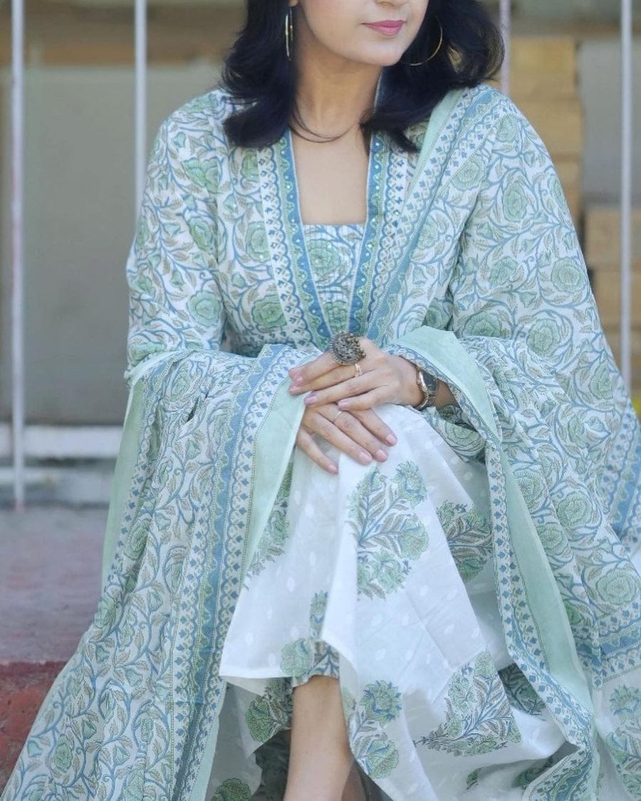Salwar Suit