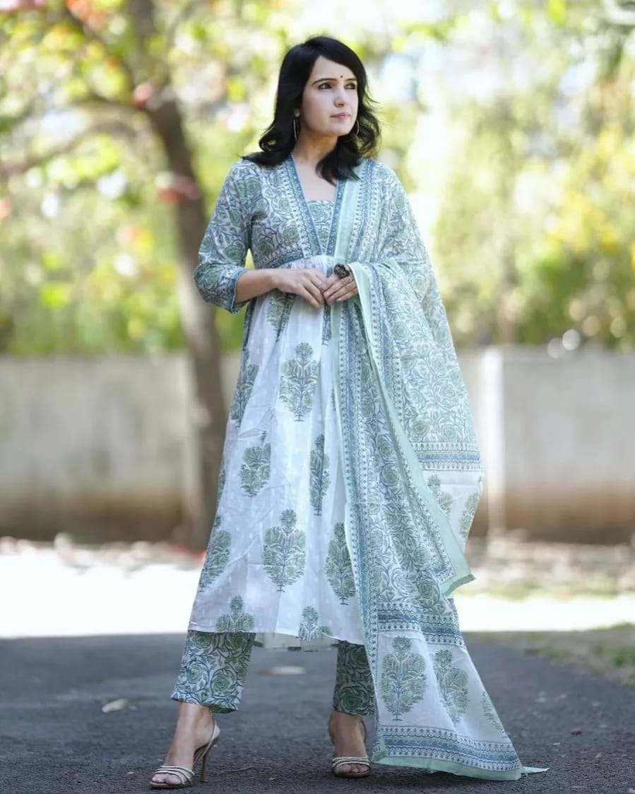 Salwar Suit