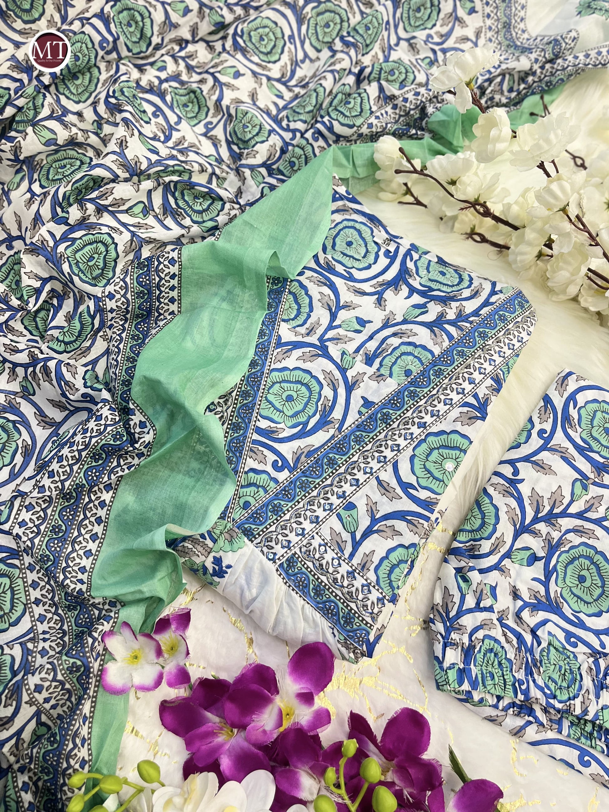 Salwar Suit