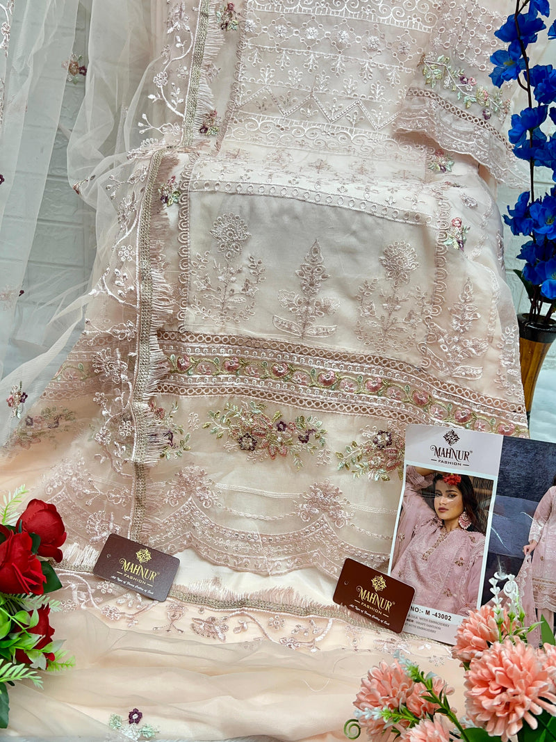 Mahnur Designer Pakistani Bridal Wear Heavy Organza Salwar Suit D.No.M-43002