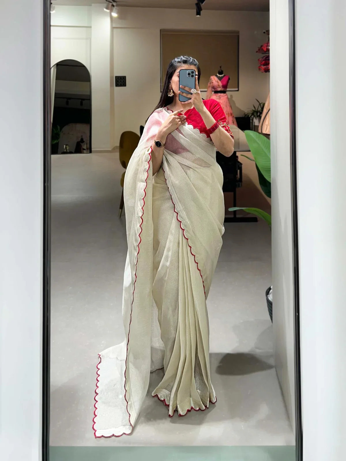 Beautiful Designer Flower Printed Georgette Saree