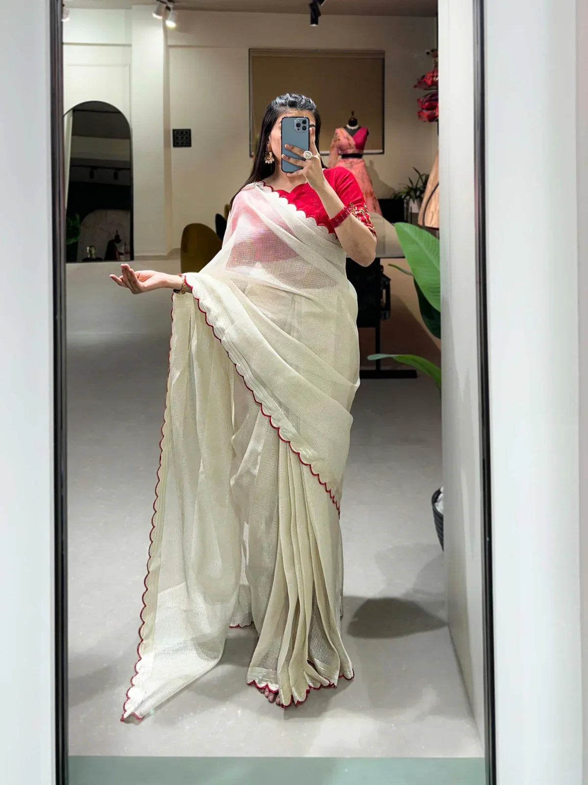 Beautiful Designer Flower Printed Georgette Saree