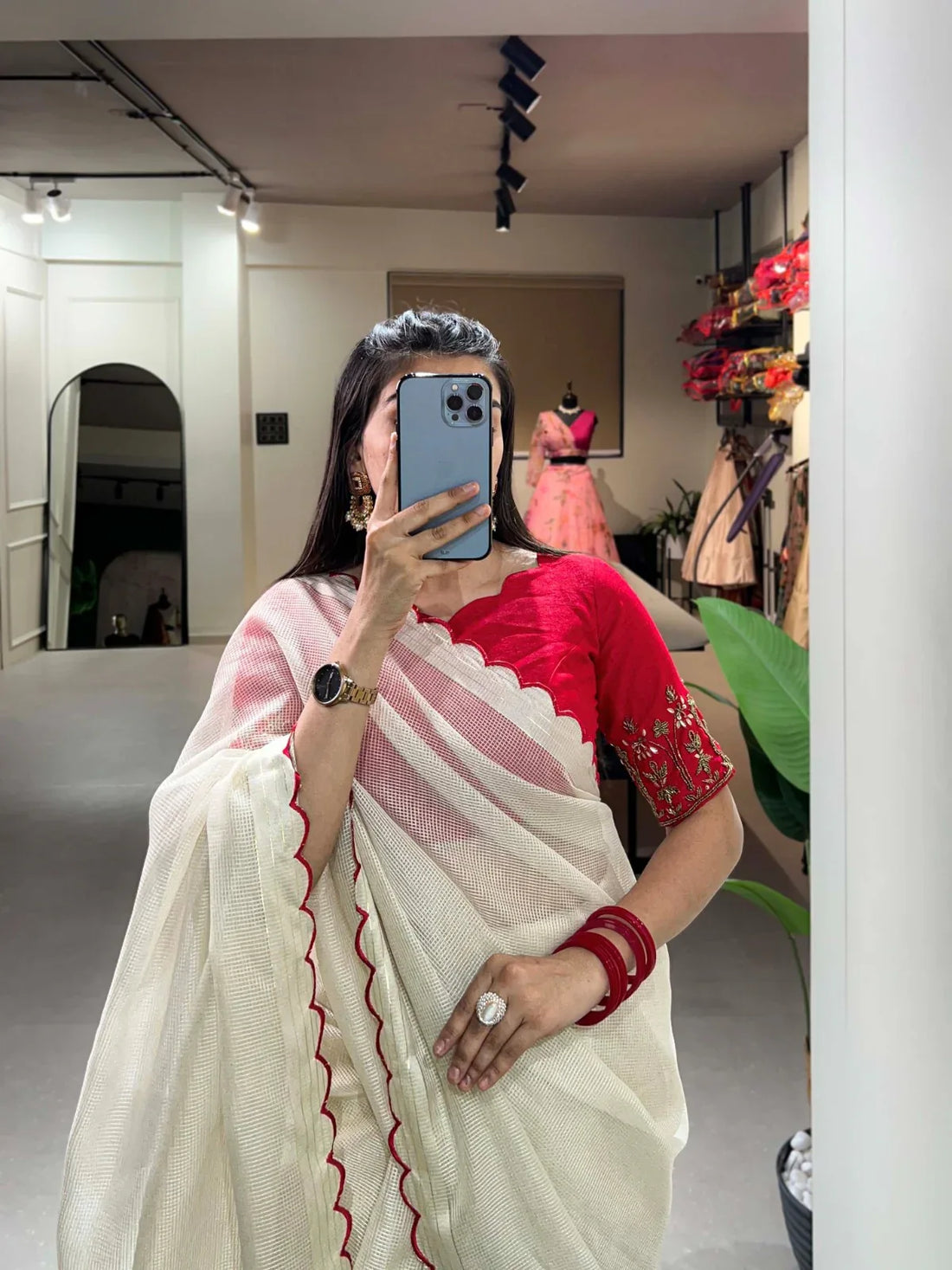 Beautiful Designer Flower Printed Georgette Saree