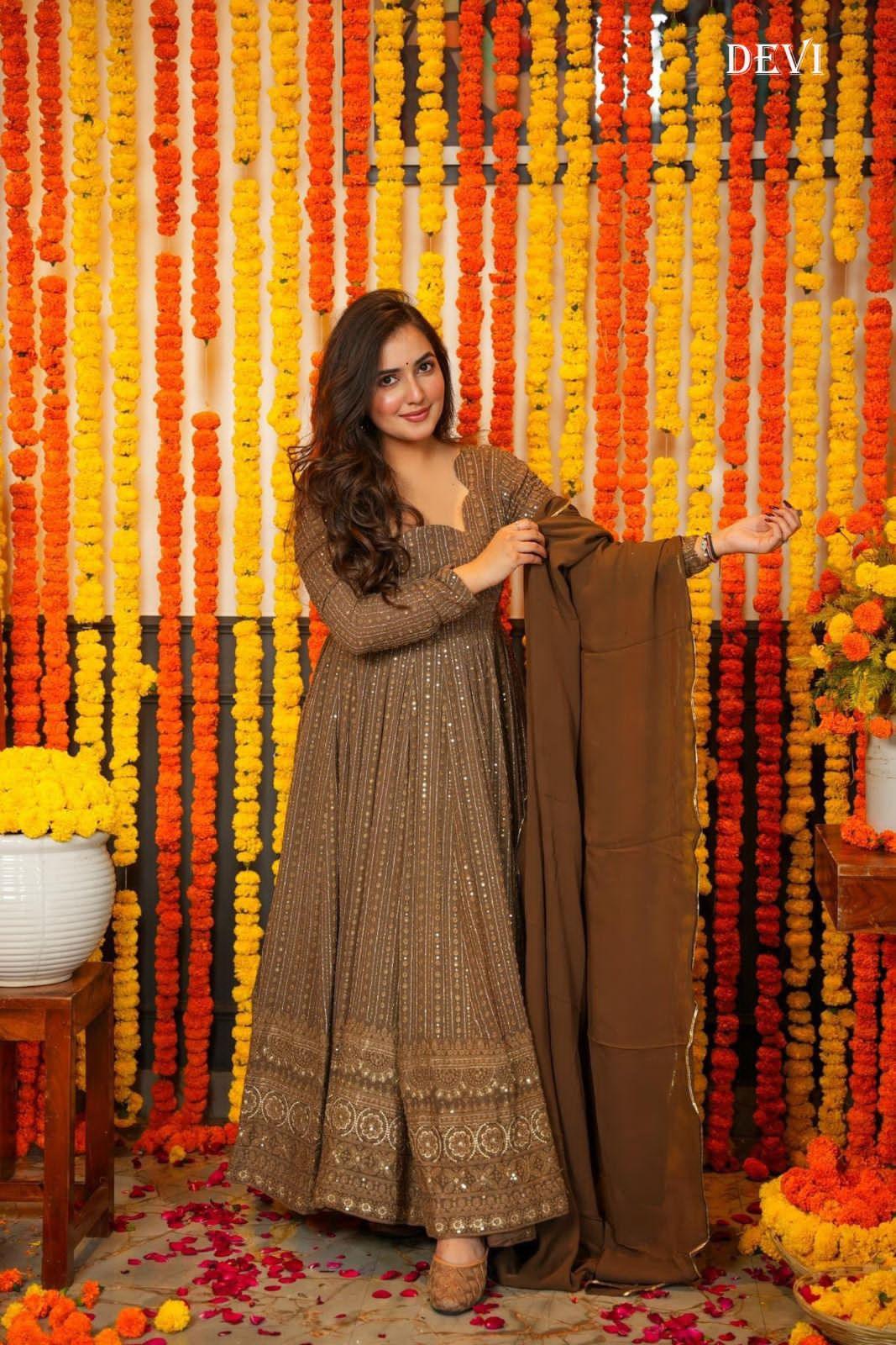 Beautiful Designer Wedding Faux Georgette Gwon