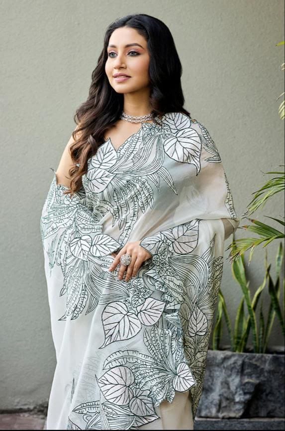 Beautiful Designer Party Wear Plain Linen Saree