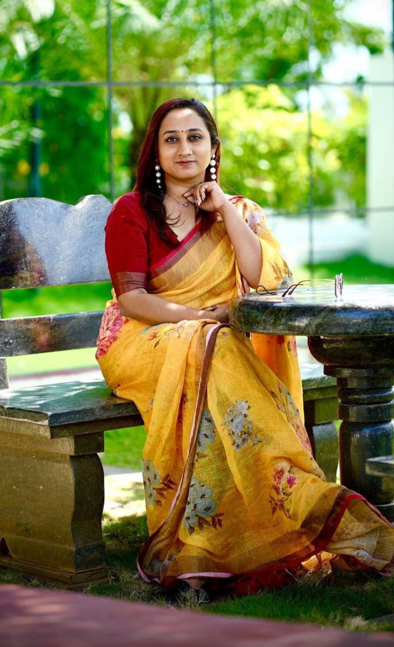 Beautiful Designer Party Wear Plain Linen Saree