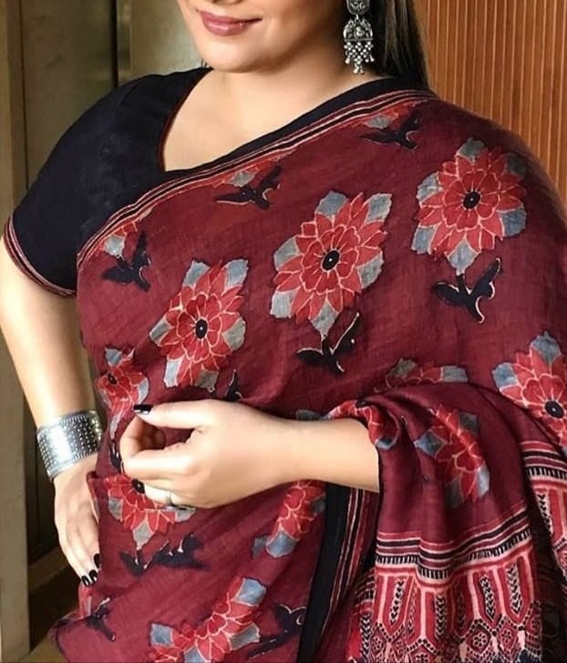 Beautiful Designer Imported Cotton Linen Digital Print Saree