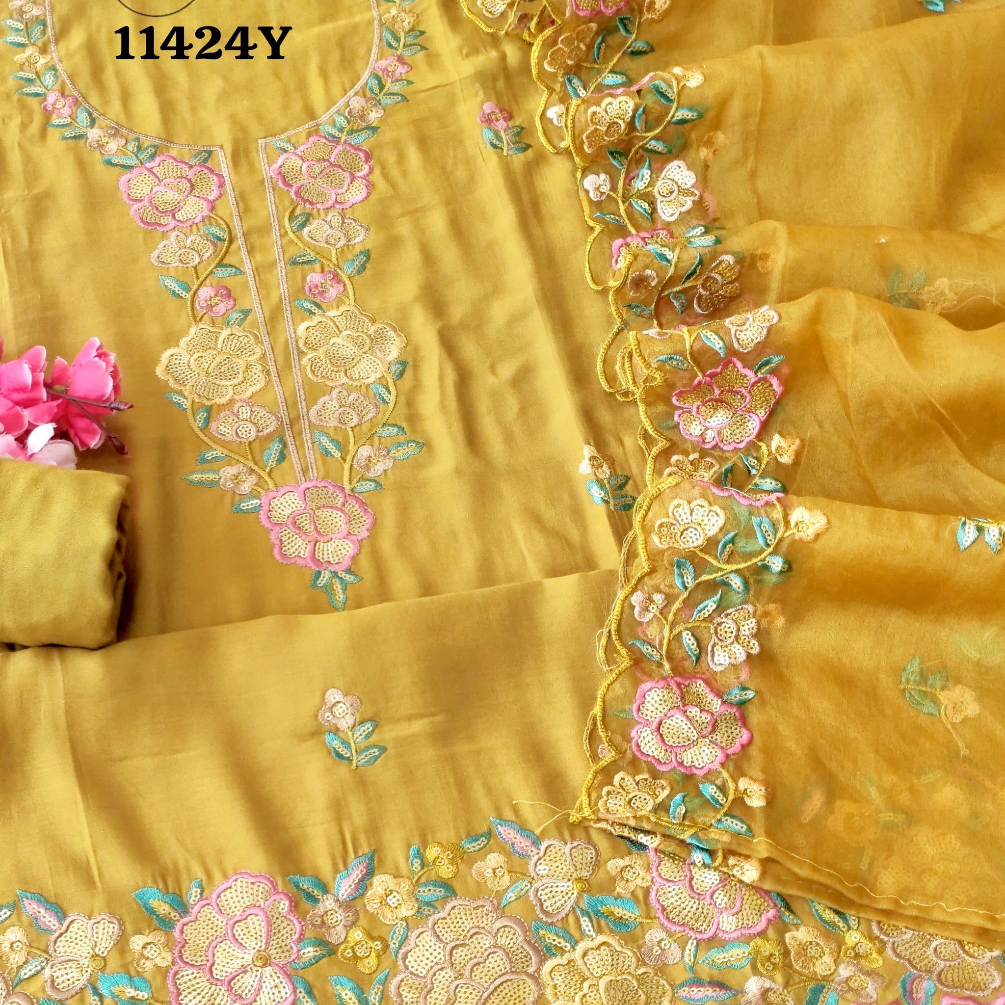 Beautiful Designer Occasion Wear Latest Punjabi Style Salwar Suit