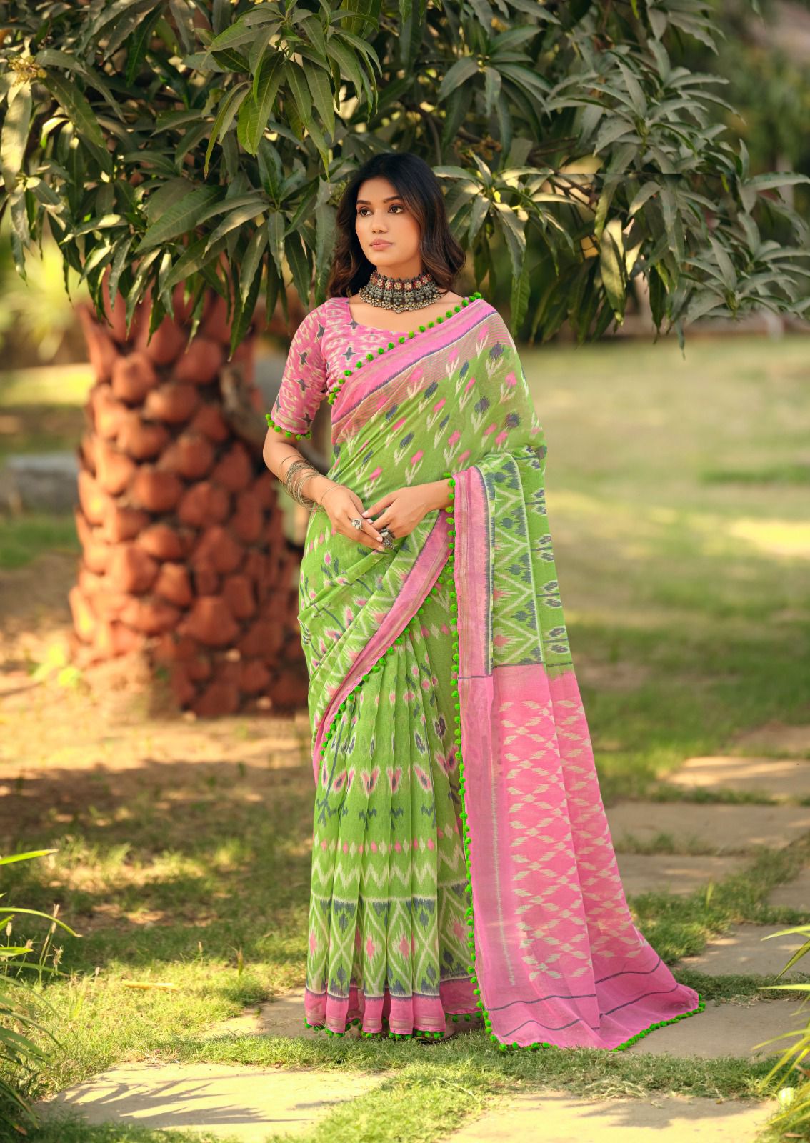 Beautiful Designer Summer Special Mul Mul Cotton With Pum Pum Saree