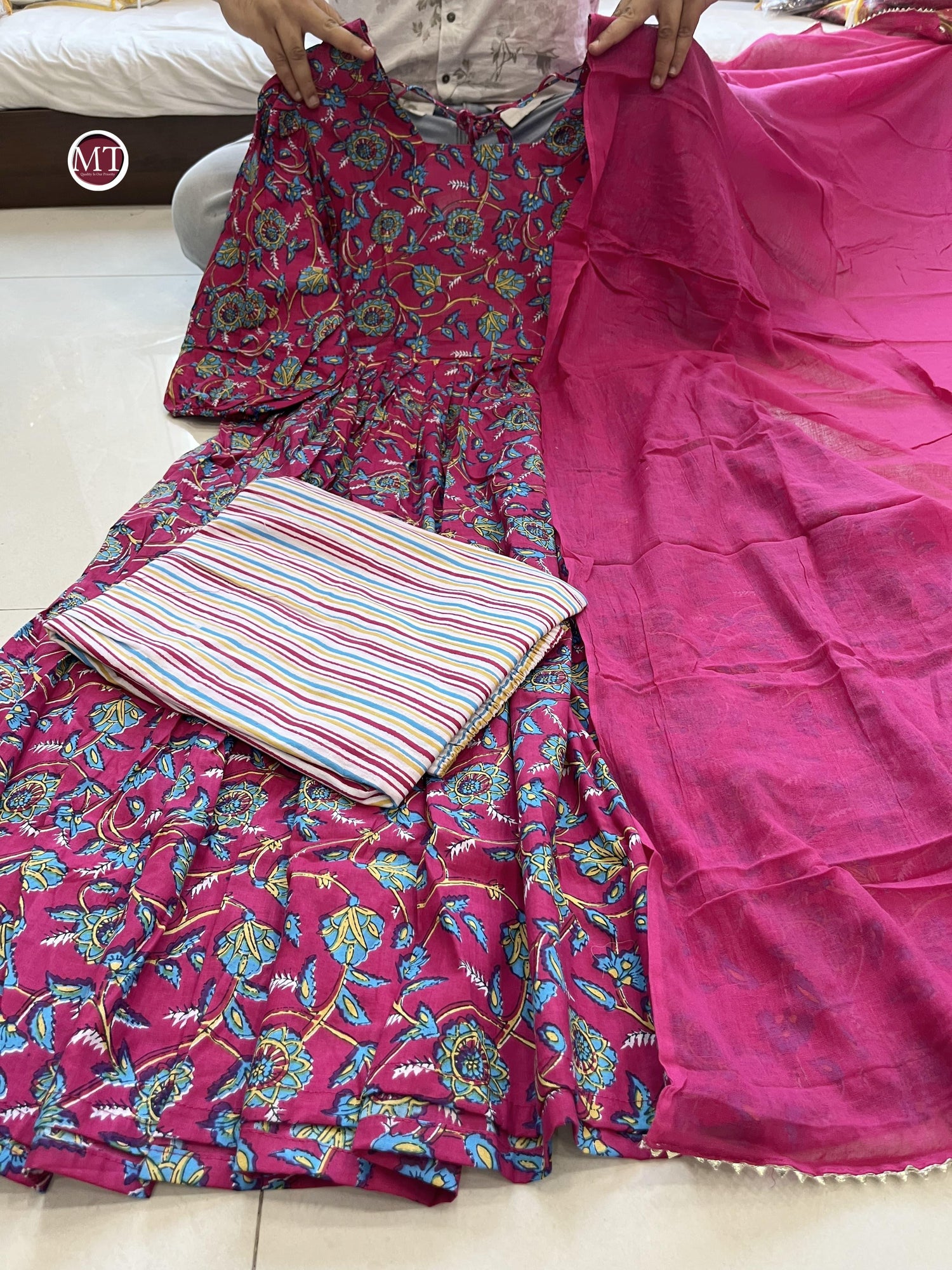 Salwar Suit