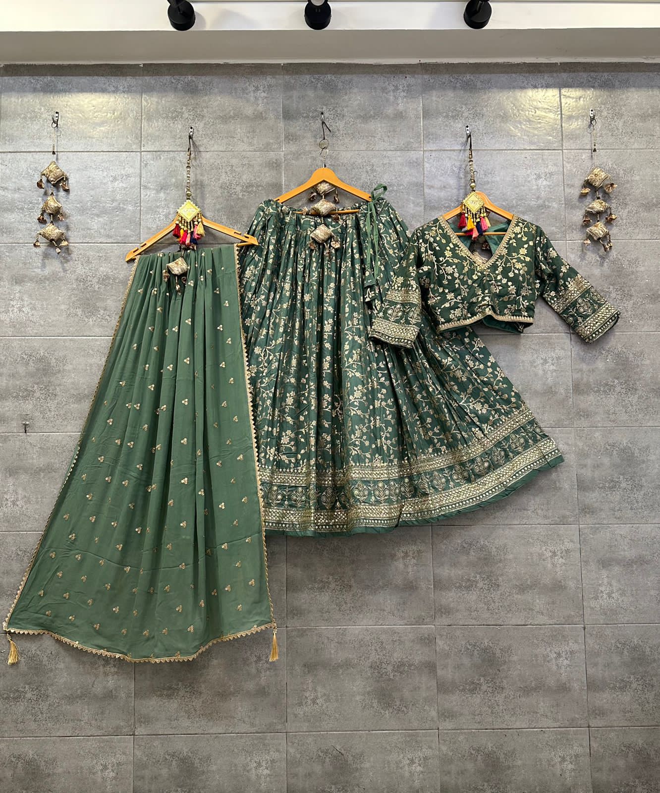 Beautiful Designer Pure Dolla Silk Chaniya Choli