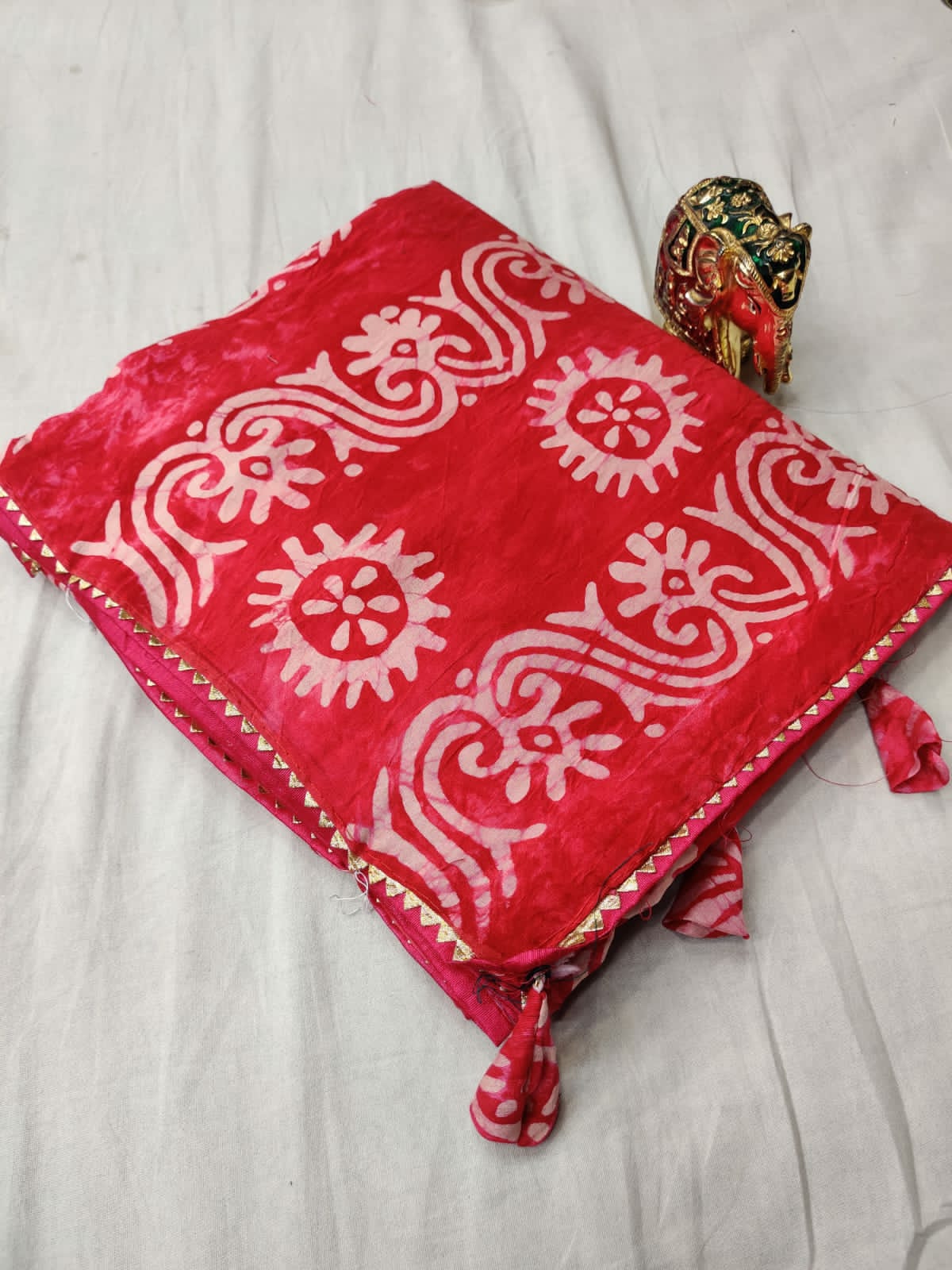 Beautiful Designer Soft Batik Print Chanderi Silk Saree