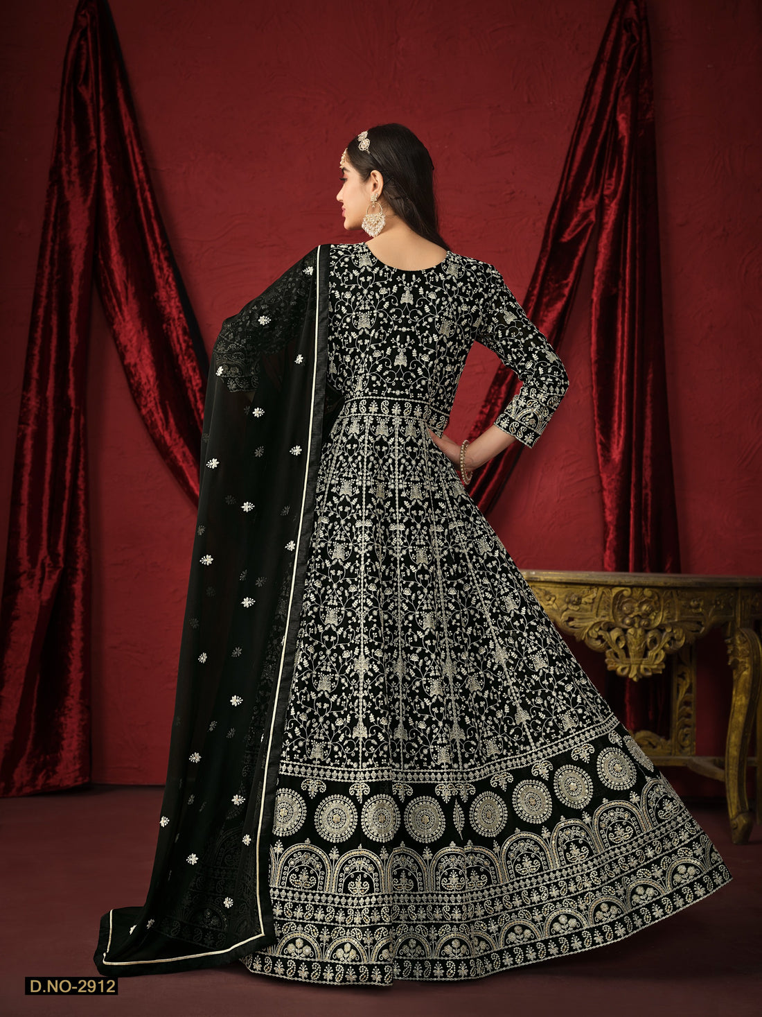 Beautiful Designer Party Wear Georgette Silk Salwar Suit