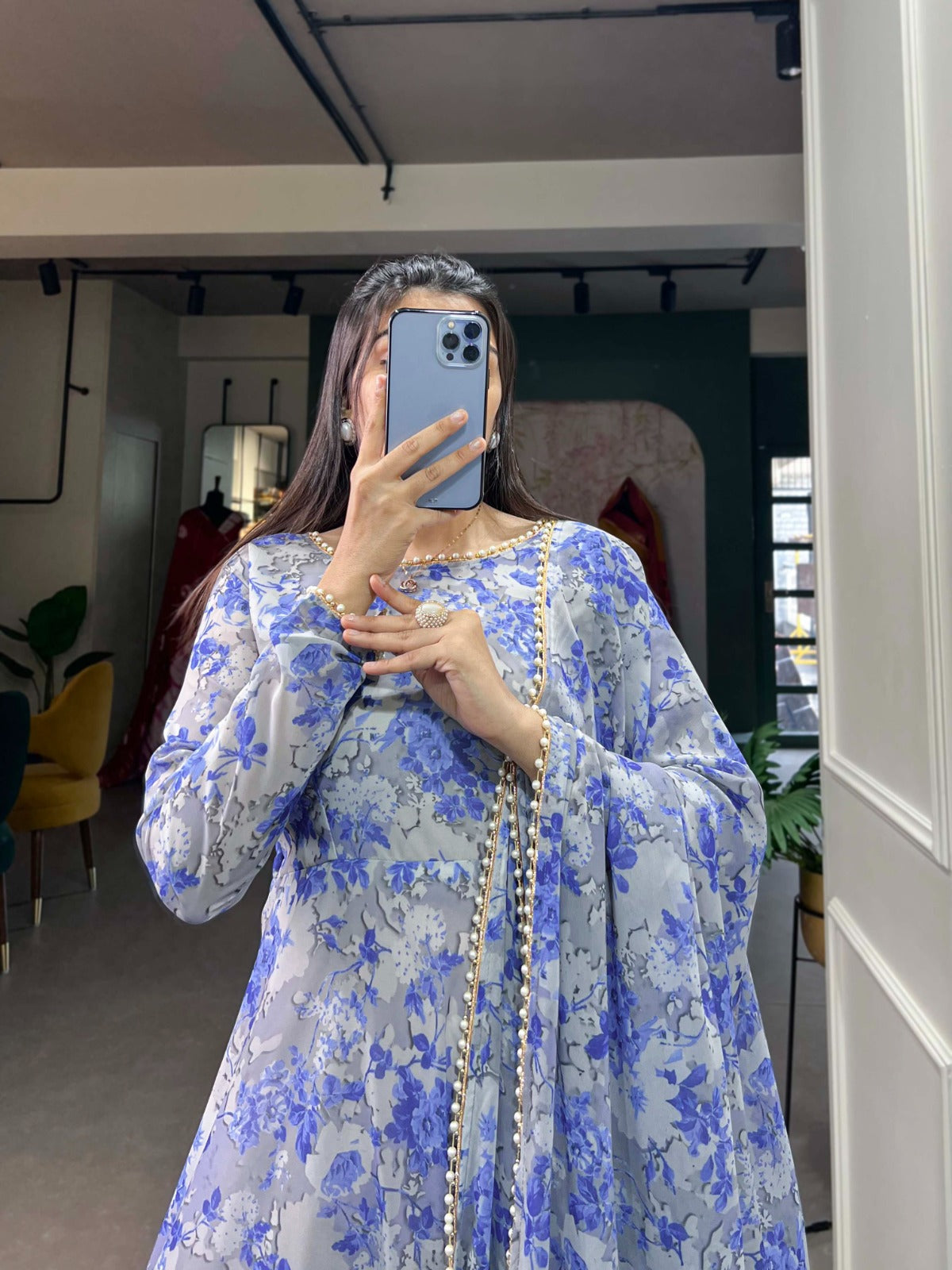 Beautiful Designer Floral Print Georgette Gwon