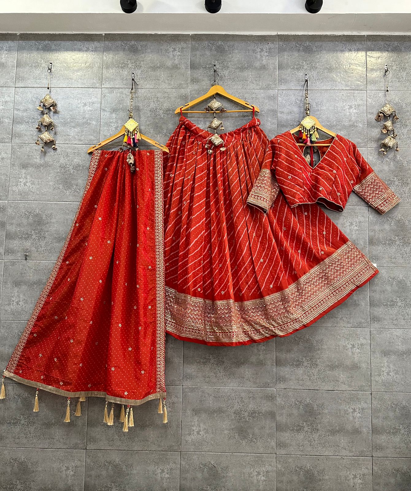 Beautiful Designer Pure Viscos Tissue Silk Leriya Print Chaniya Choli