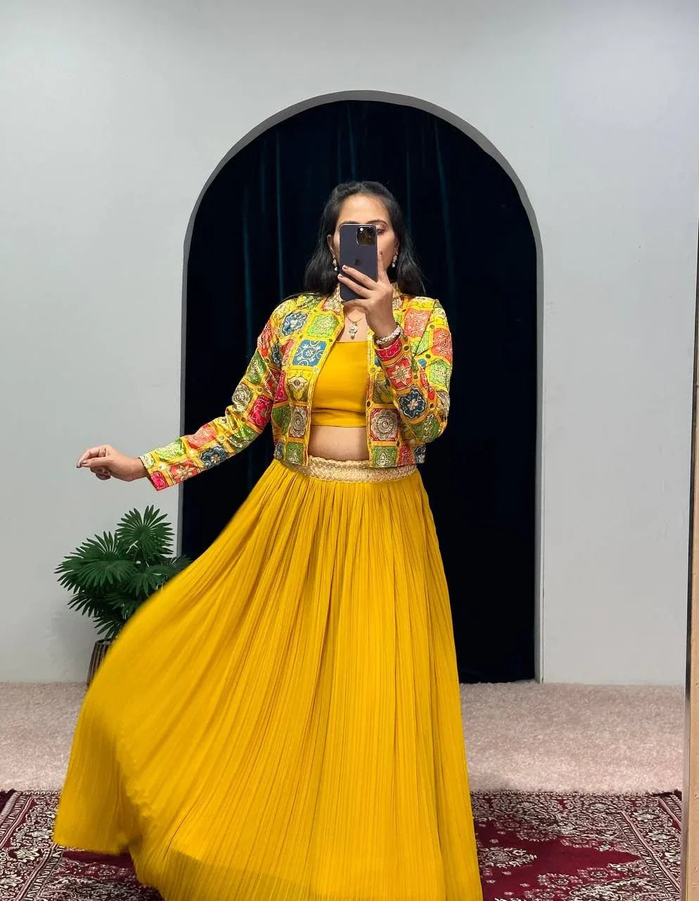 Beautiful Designer 3 Pc Indo Western Georgette Outfit Lehenga With Koti &amp; Blouse