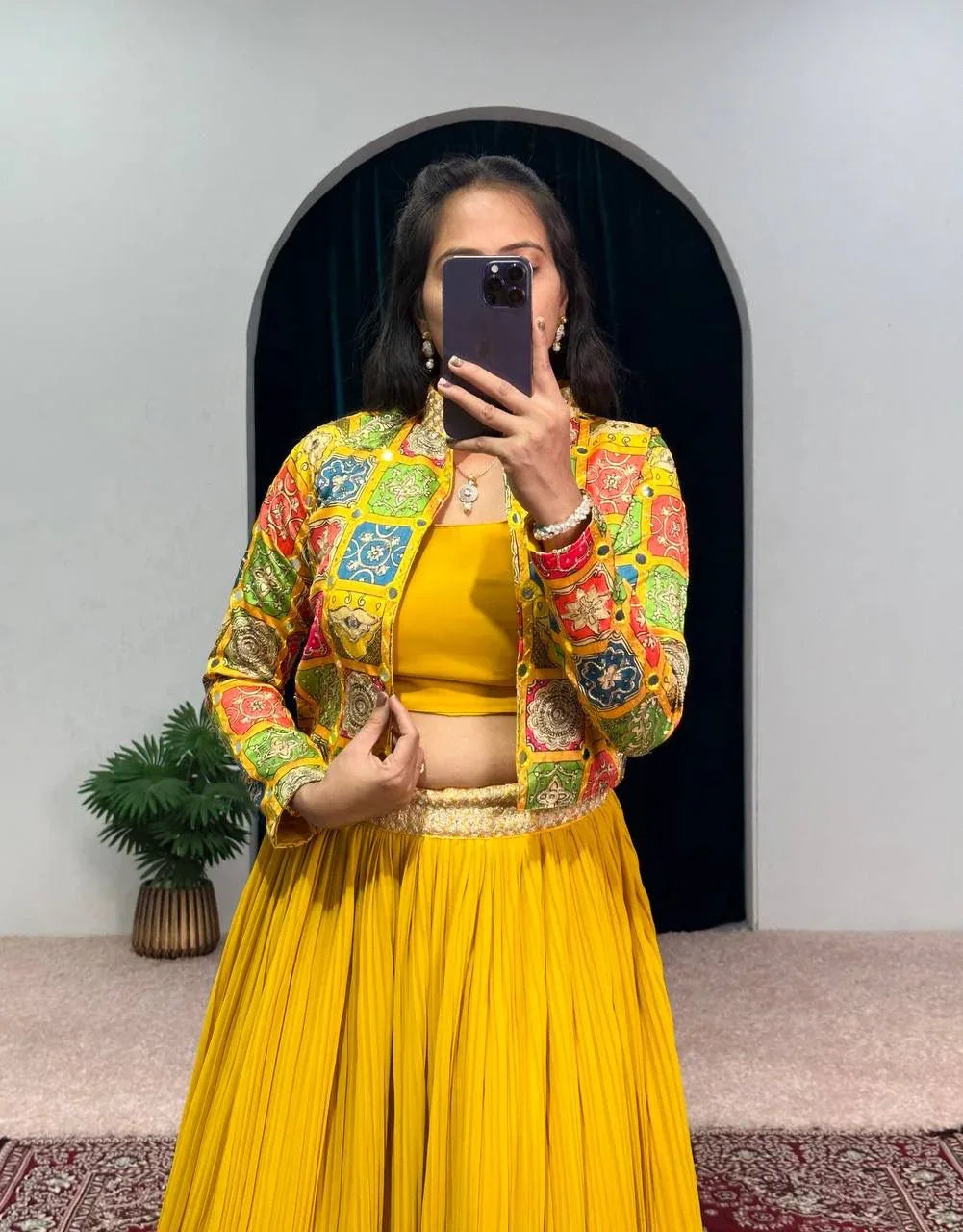 Beautiful Designer 3 Pc Indo Western Georgette Outfit Lehenga With Koti &amp; Blouse