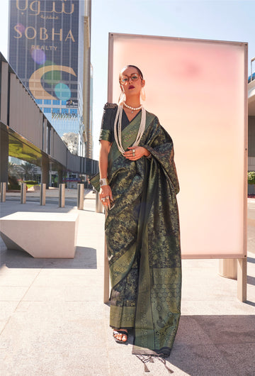 Beautiful Designer Traditional Wear Handloom Weaving Saree