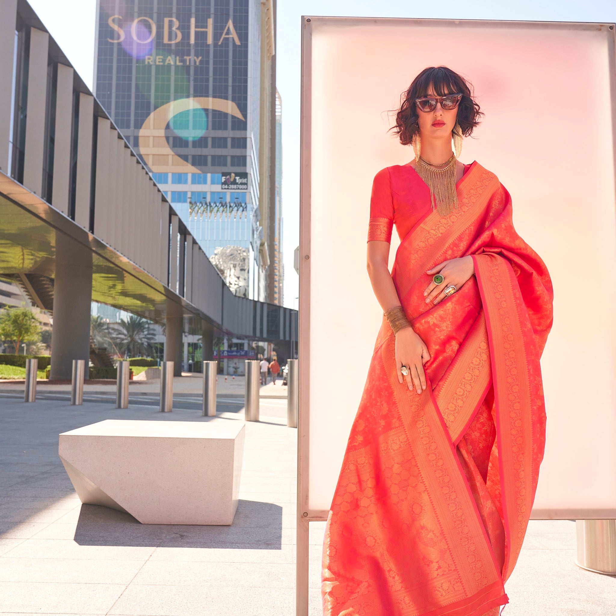 Beautiful Designer Traditional Wear Handloom Weaving Saree