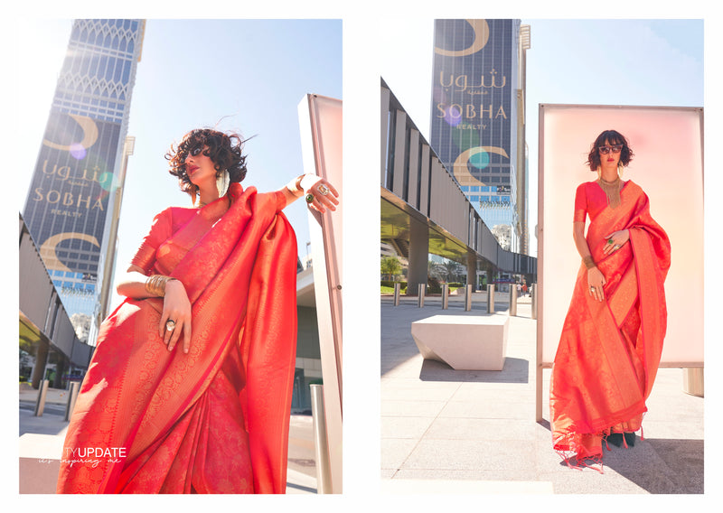 Beautiful Designer Traditional Wear Handloom Weaving Saree