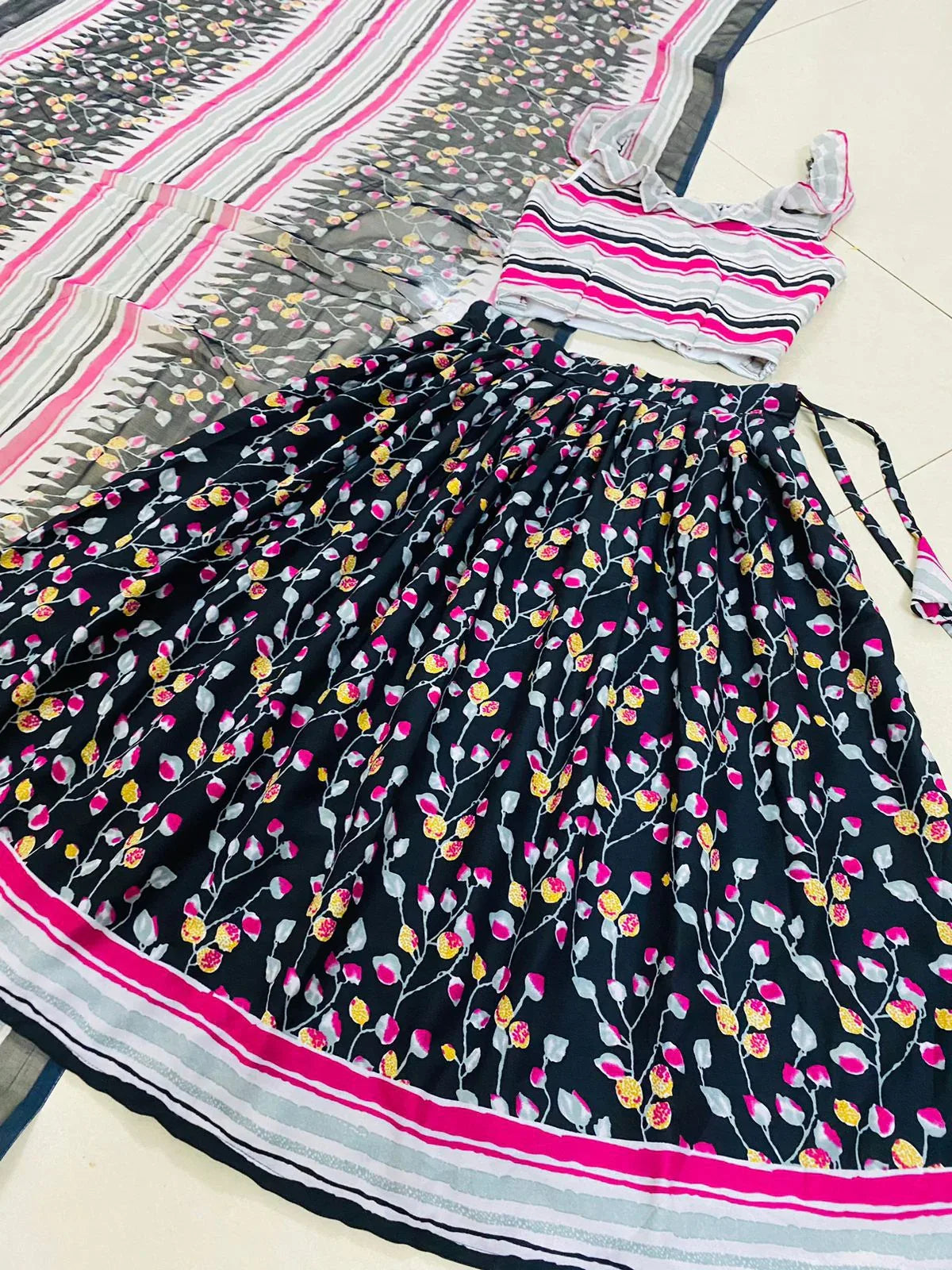 Beautiful Designer Soft Crap Silk Kid&