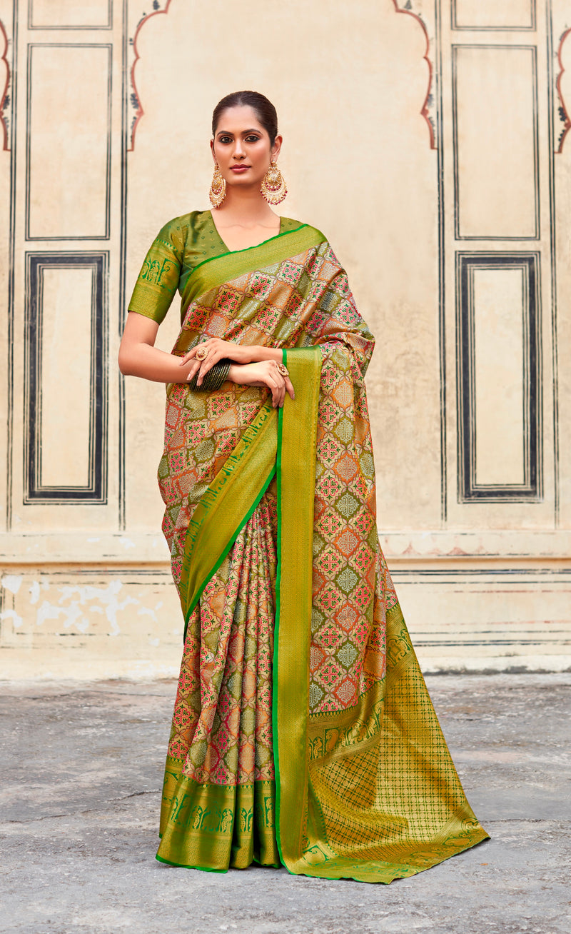 Beautiful Designer Occasion Wear Pure Pattu Silk With Full Zari Weaving Saree