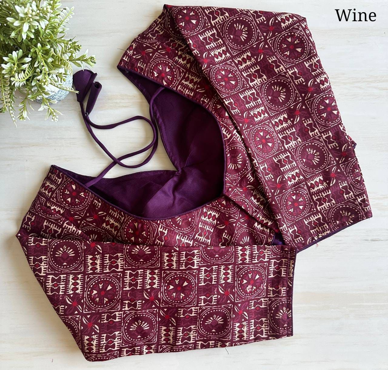 Beautiful Designer Readymade Handloom Cotton Sabyasachi Pattern Blouse