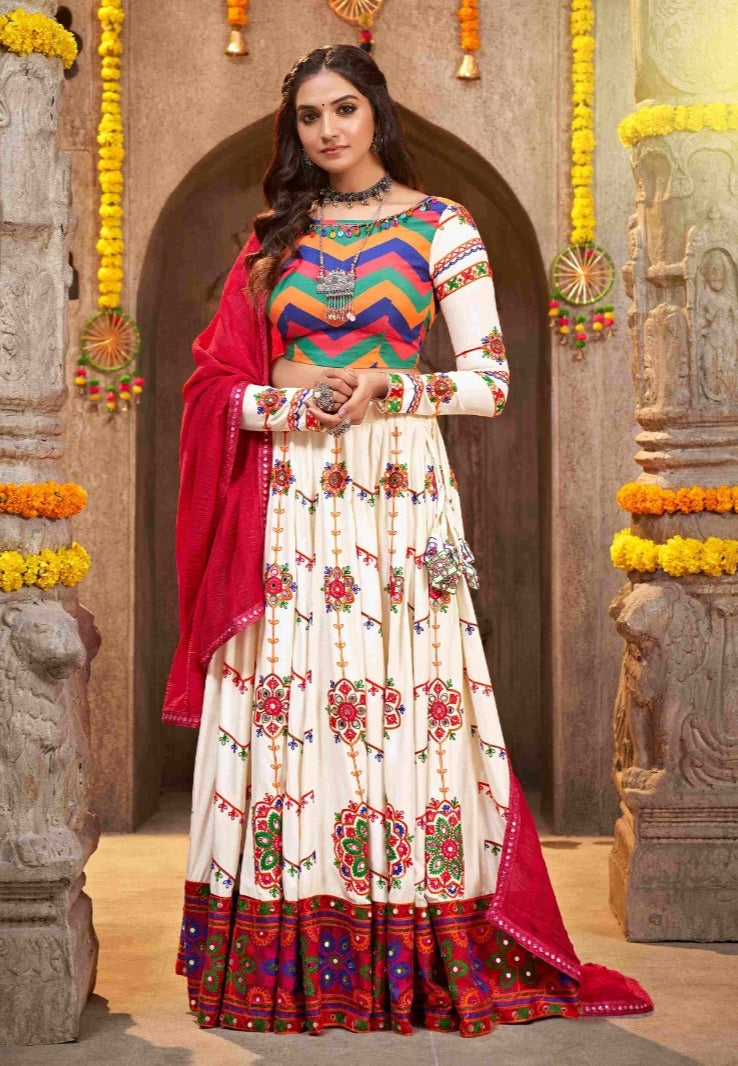 Beautiful Designer Navratri Garba Special Chaniya Choli