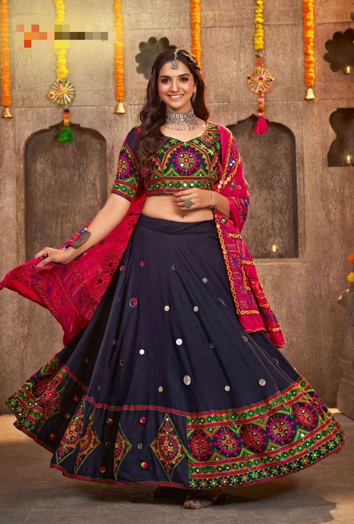 Beautiful Designer Navratri Garba Special Chaniya Choli