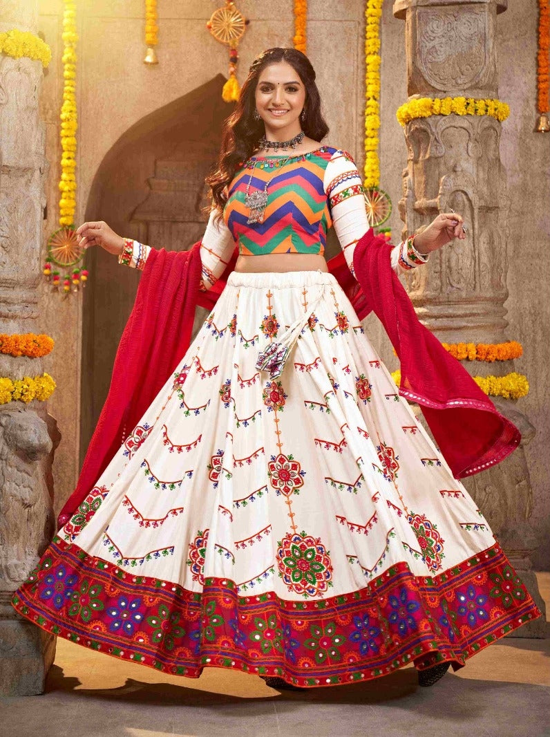 Beautiful Designer Navratri Garba Special Chaniya Choli