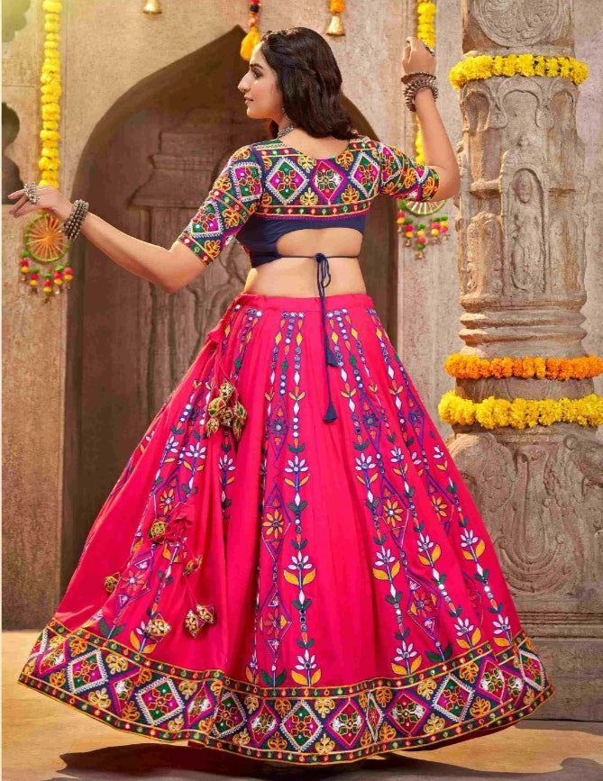 Beautiful Designer Navratri Garba Special Chaniya Choli